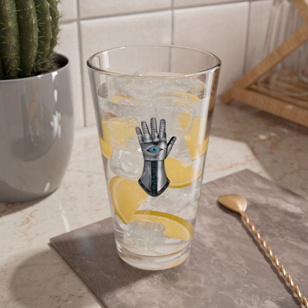 16 oz pint glass with the dnd symbol of Helm, fantasy deity of dungeons and dragons, lemonade