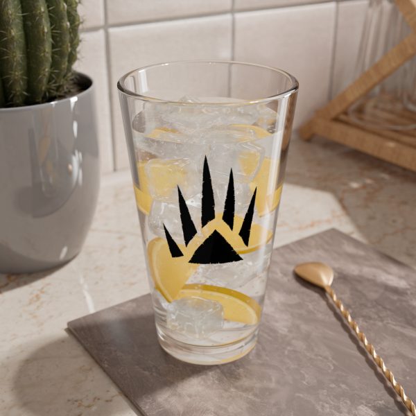 16 oz pint glass with the dnd symbol of Bane, fantasy deity of dungeons and dragons, lemonade