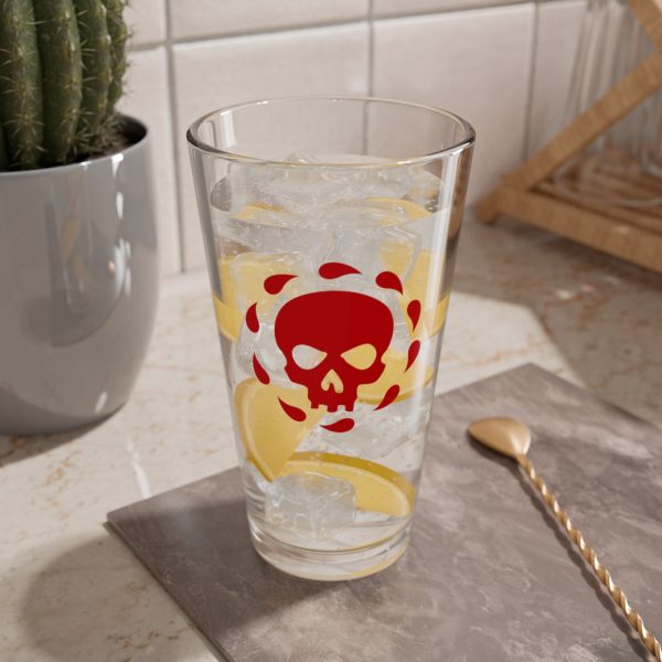 16 oz pint glass with the dnd symbol of bhaal, fantasy deity of dungeons and dragons, lemonade