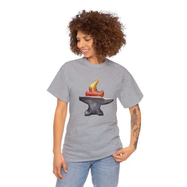The anvil symbol of Moradin, or the DnD dwarven pantheon, on a sport gray shirt worn by a woman