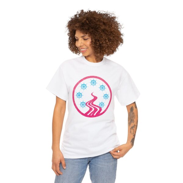 The DnD symbol of Mystra, a circle of seven blue-white stars around a red mist or river, on a white shirt worn by a woman