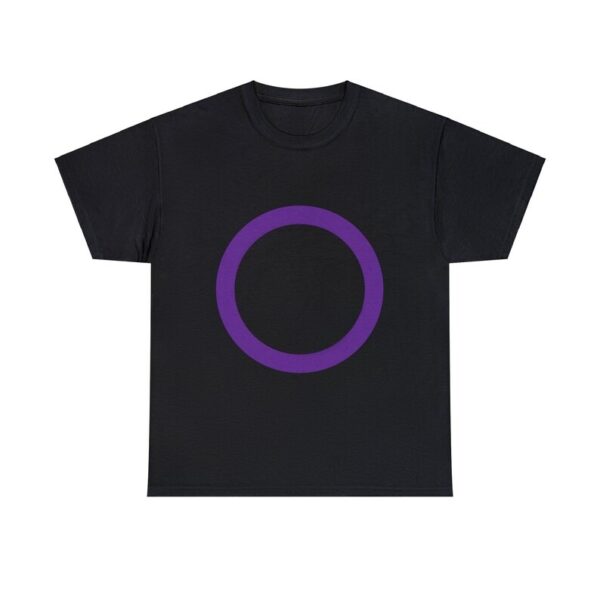 Black disk surrounded by a purple border, the symbol of Shar, on a black t-shirt